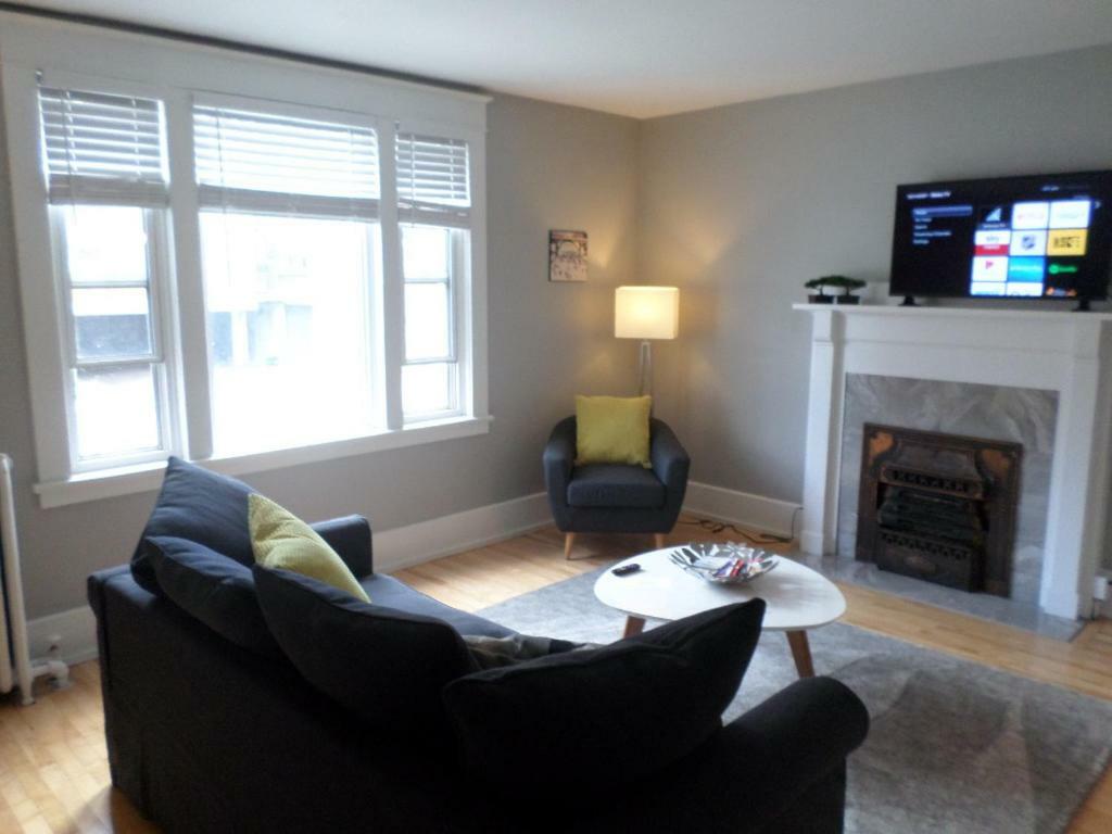 Beautiful, Clean, Quiet 2 Br-In Downtown Ottawa. Parking, Wifi And Netflix Included公寓 外观 照片