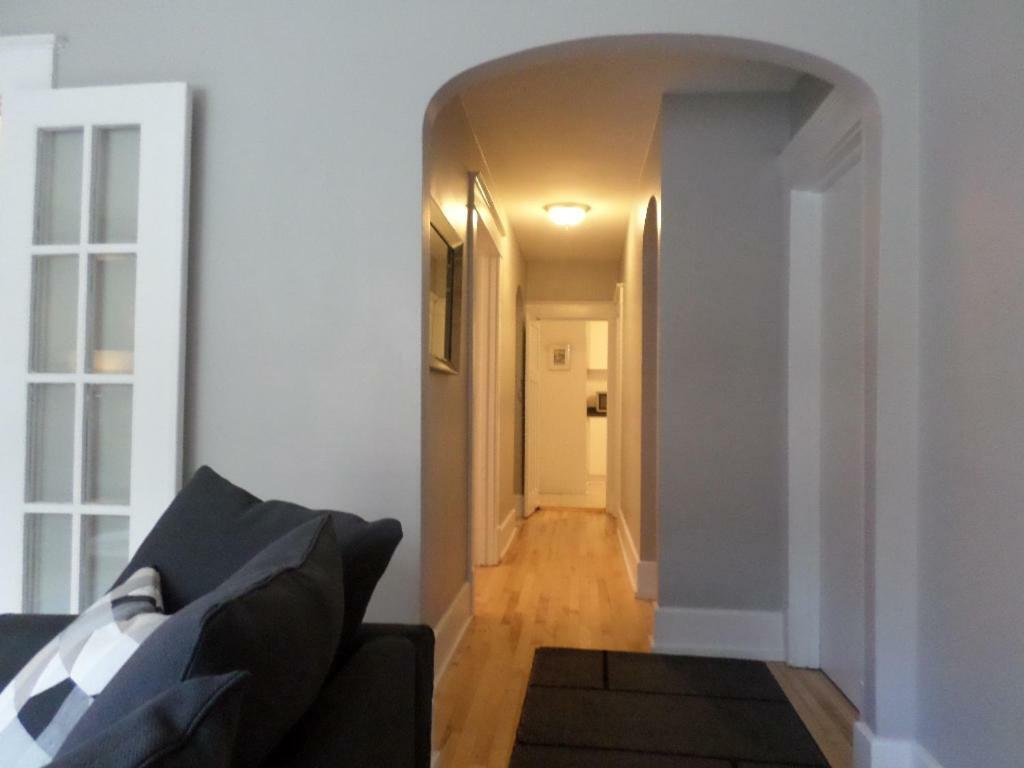 Beautiful, Clean, Quiet 2 Br-In Downtown Ottawa. Parking, Wifi And Netflix Included公寓 外观 照片